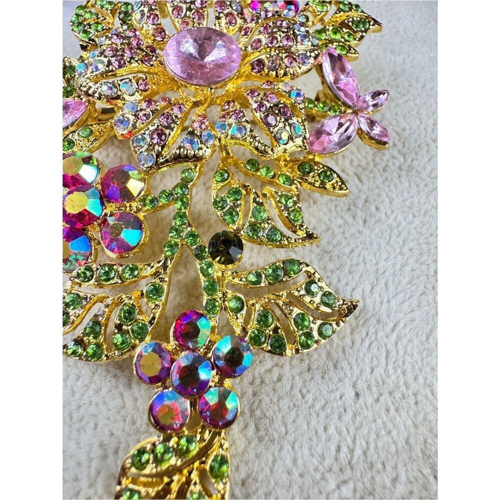 Vintage Gold Floral Brooch with Pink, Green & Iridescent Crystals - Picture 4 of 7
